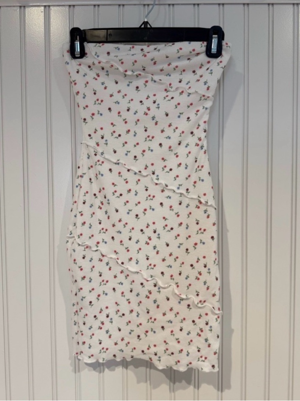 Princess Polly White Mini Dress with Red Floral Print
